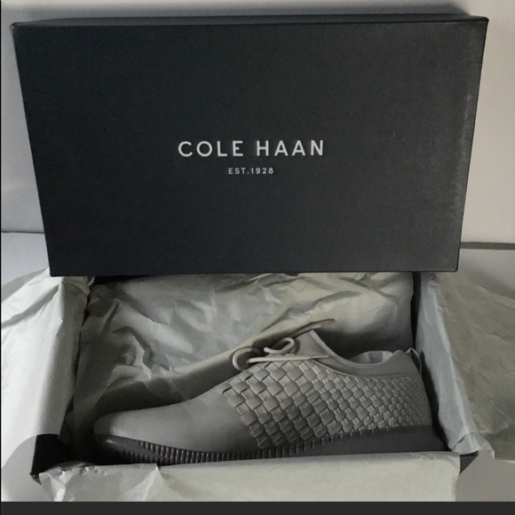 COLE HAAN - Picture 12 of 13